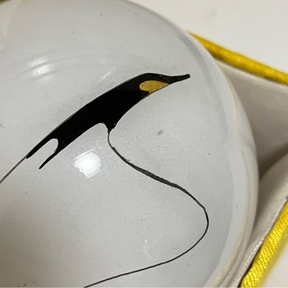 Benjamin Chee Chee Proud Male Glass Christmas Ornament - Picture 5 of 11